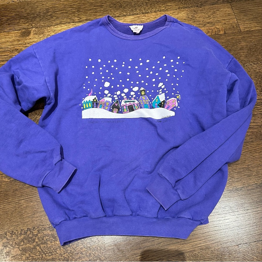 Vintage crewneck